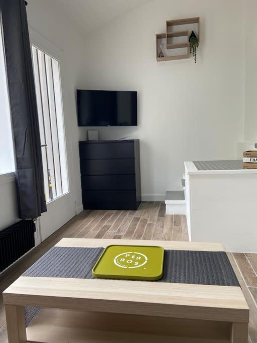פרוס-גירק Appartement Cosy Avec Jardin En Centre-Ville מראה חיצוני תמונה
